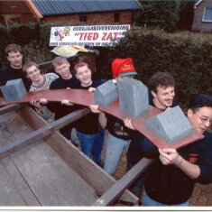 Stunt 1998/1999 Huizen in een kring